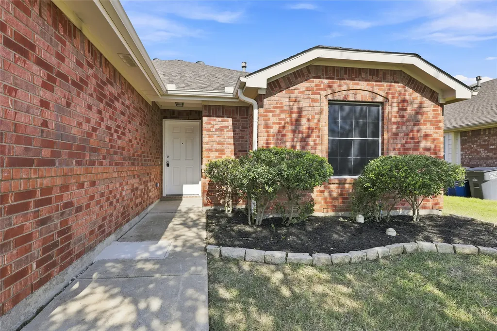2713 Dawn Spring Drive Little Elm TX 75068