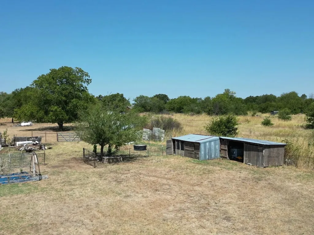 9405 E Fm 174 Bellevue TX 76228