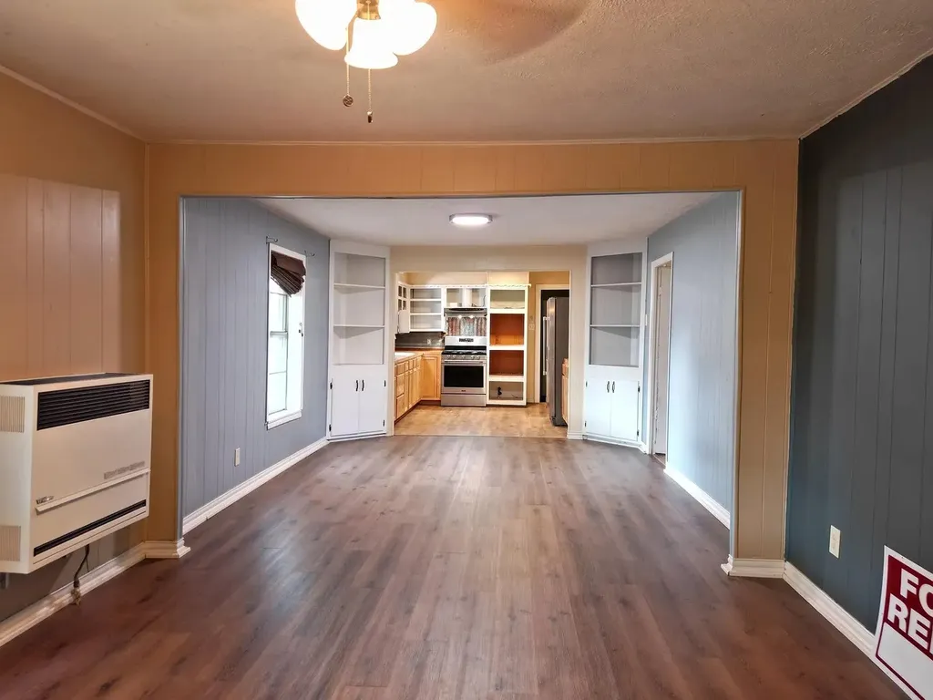 9405 E Fm 174 Bellevue TX 76228
