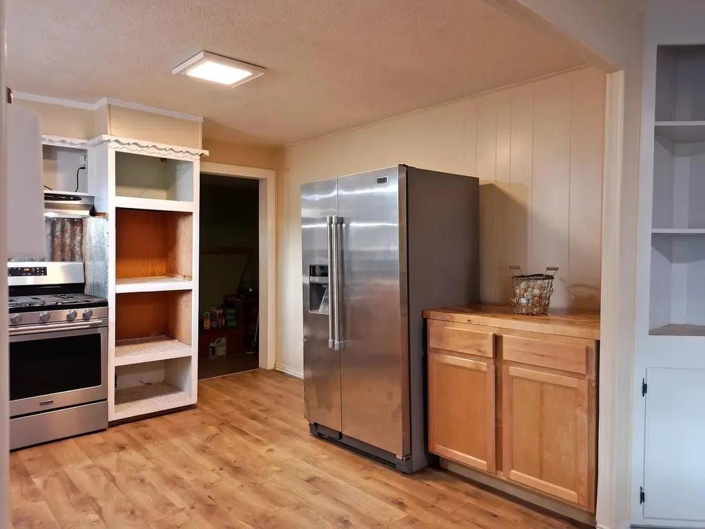 9405 E Fm 174 Bellevue TX 76228