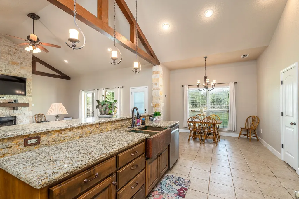 134 Stardust Trail Tuscola TX 79562