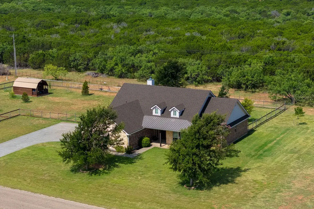 134 Stardust Trail Tuscola TX 79562