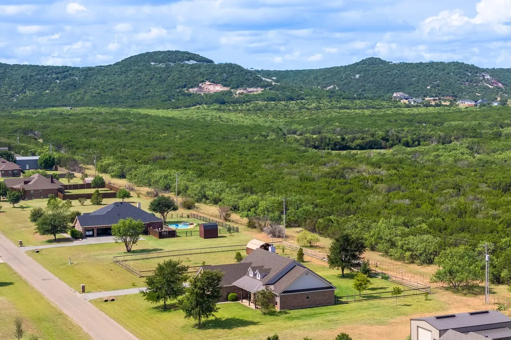 134 Stardust Trail Tuscola TX 79562