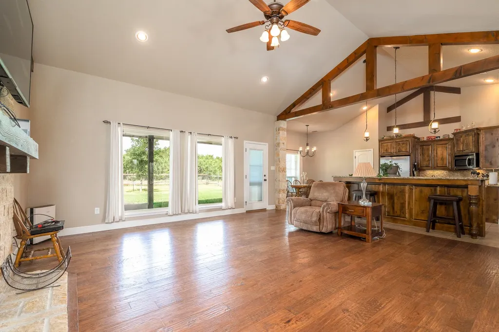 134 Stardust Trail Tuscola TX 79562