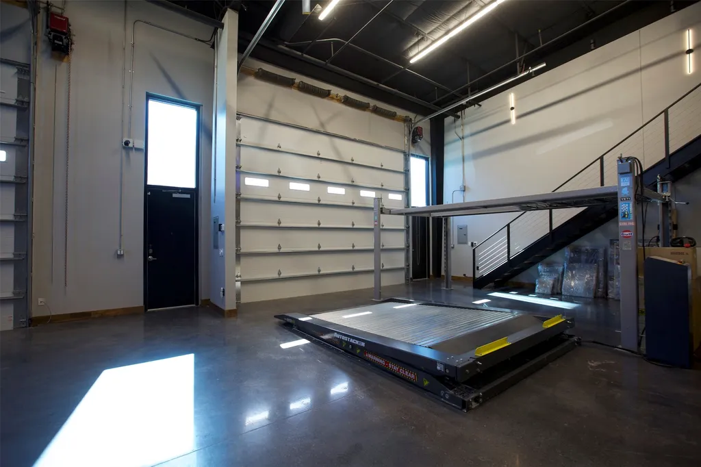 1725 N Hwy 377 #202 Roanoke TX 76262