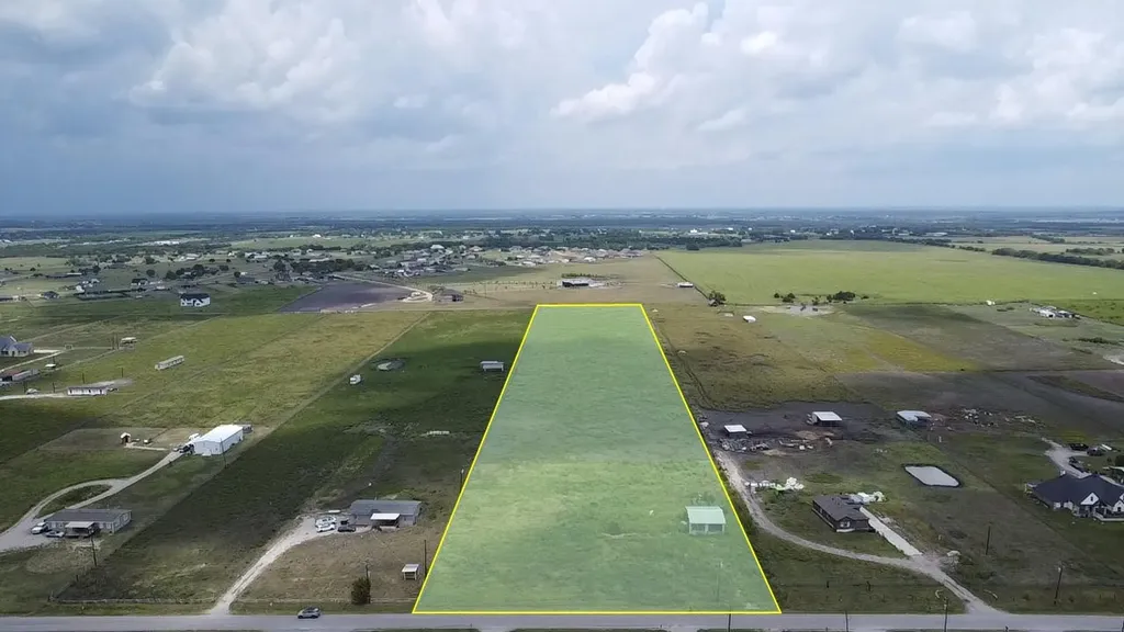 4880 County Road 4101 Kaufman TX 75142