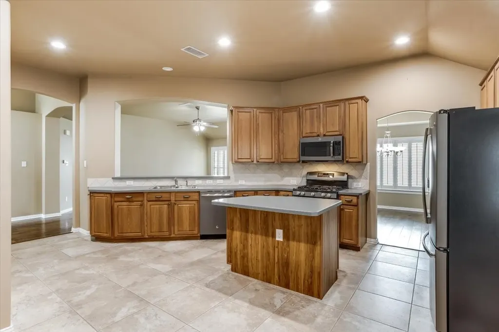 5524 Flynn Court Fort Worth TX 76137