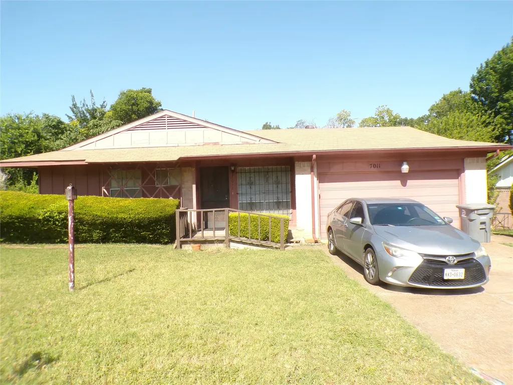 7011 Sweet Sue Lane Dallas TX 75241