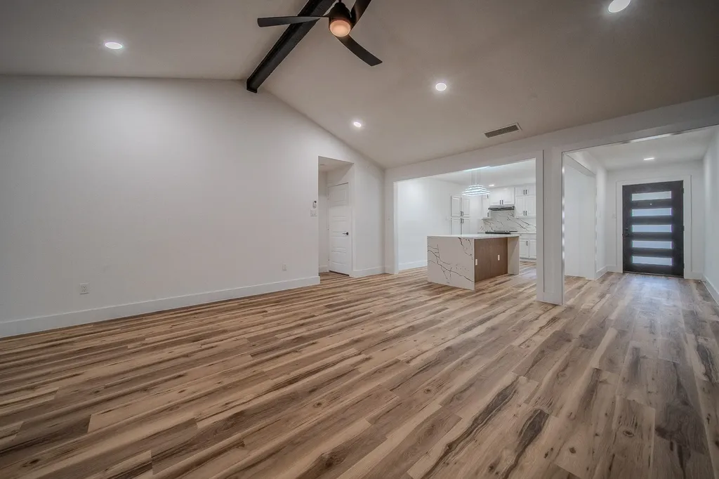 2912 White Oak Lane Bedford TX 76021