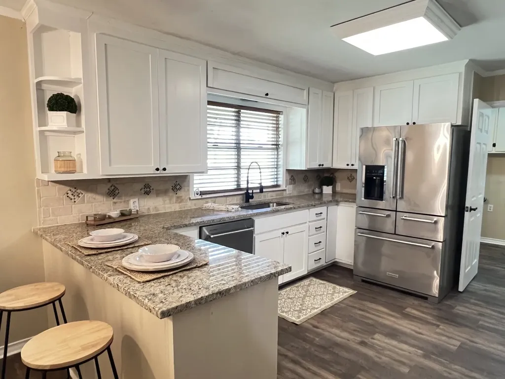 800 Western Hills Drive Sherman TX 75092