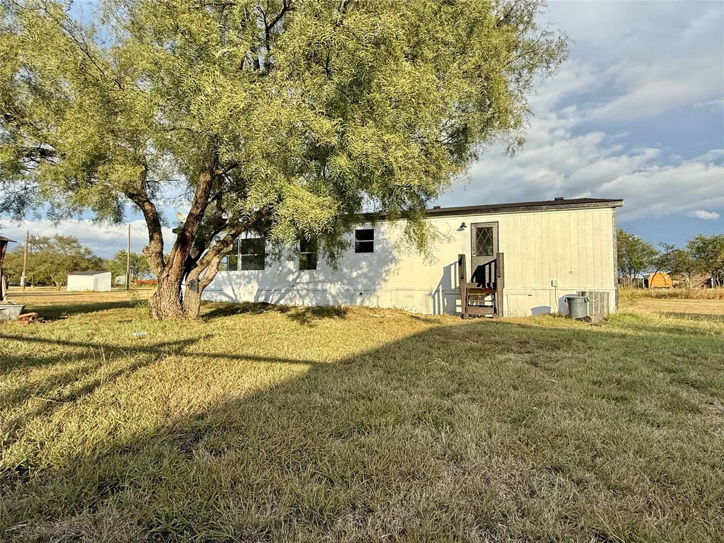 332 Water View Lane Weatherford TX 76085