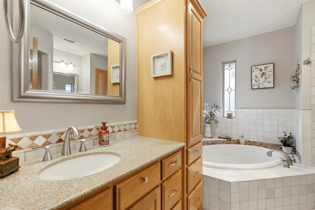 5308 Dixie Circle Sachse TX 75048