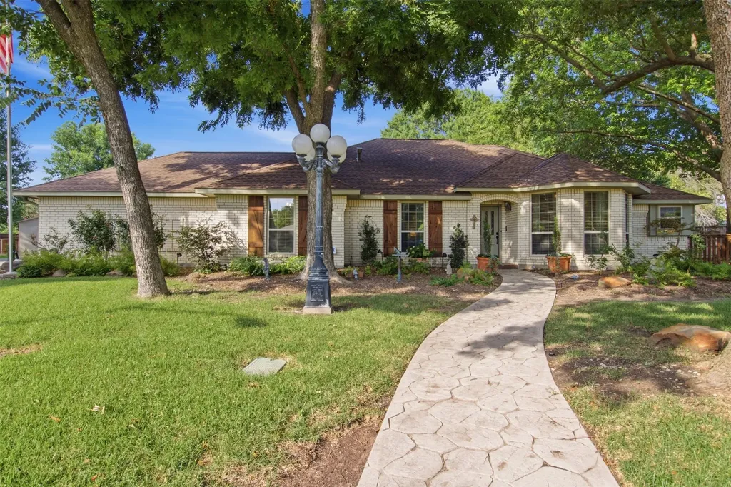 5308 Dixie Circle Sachse TX 75048