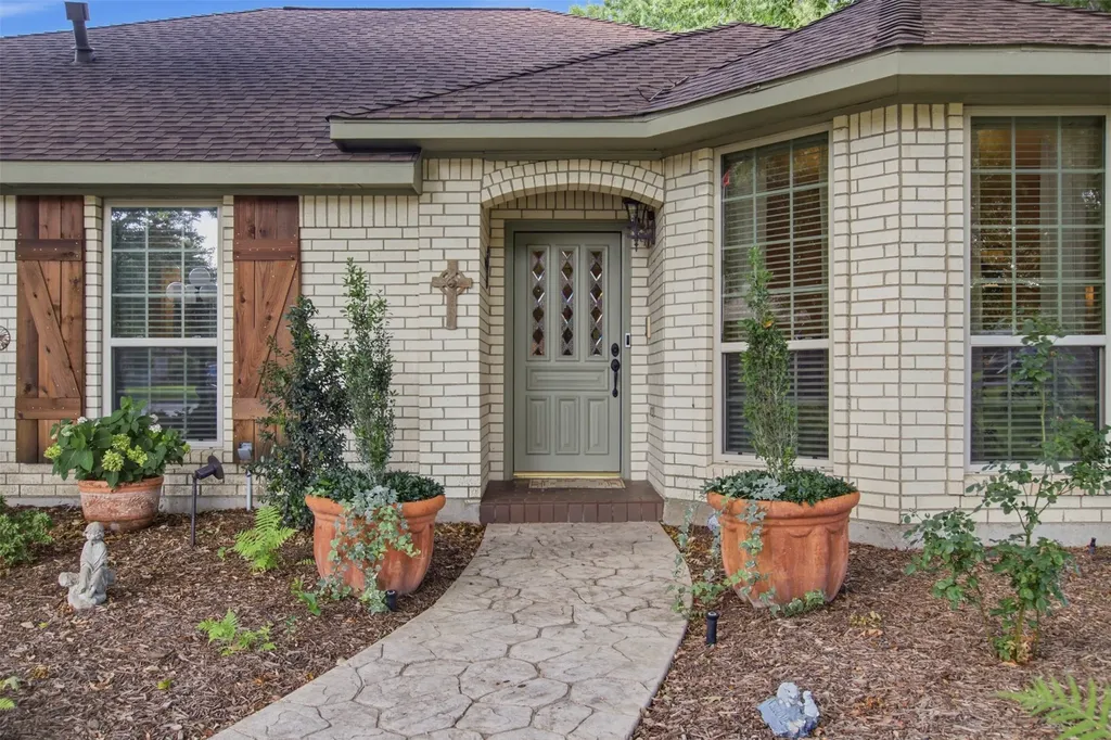 5308 Dixie Circle Sachse TX 75048