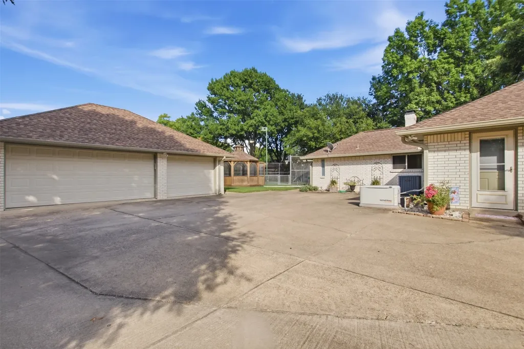 5308 Dixie Circle Sachse TX 75048