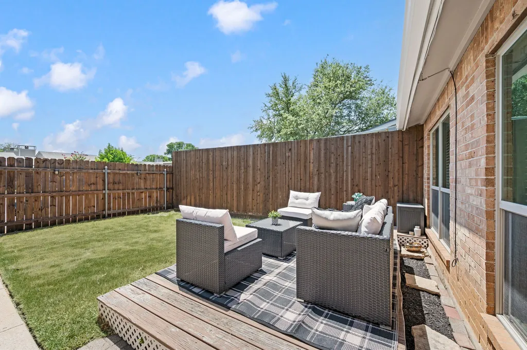 2010 Cottage Oak Lane Colleyville TX 76034