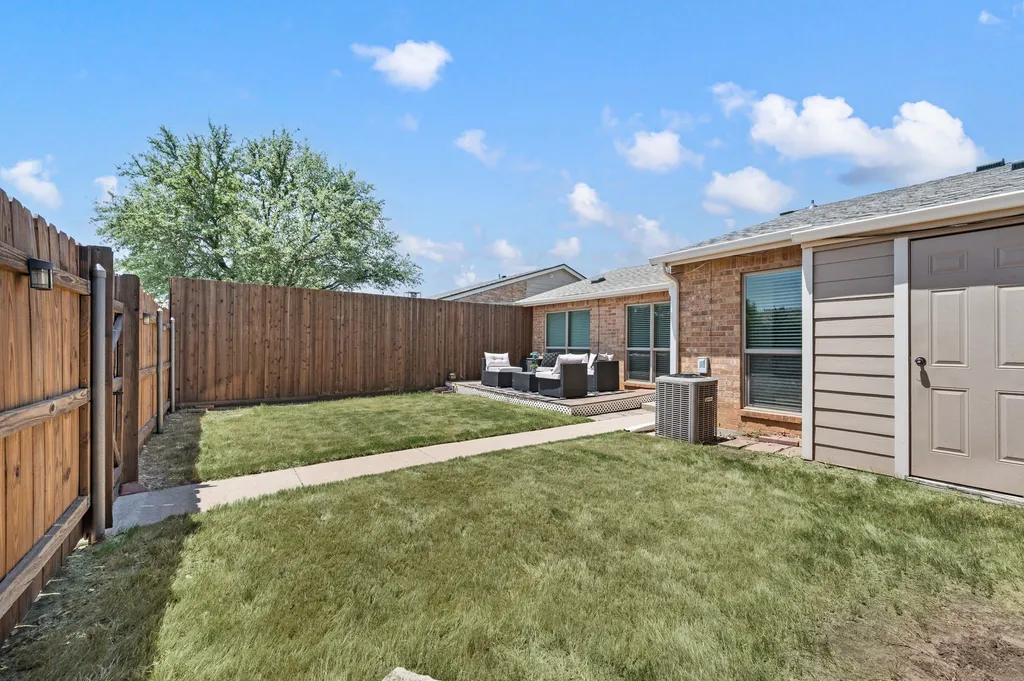 2010 Cottage Oak Lane Colleyville TX 76034
