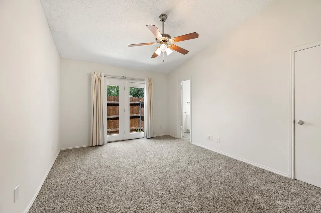 2010 Cottage Oak Lane Colleyville TX 76034