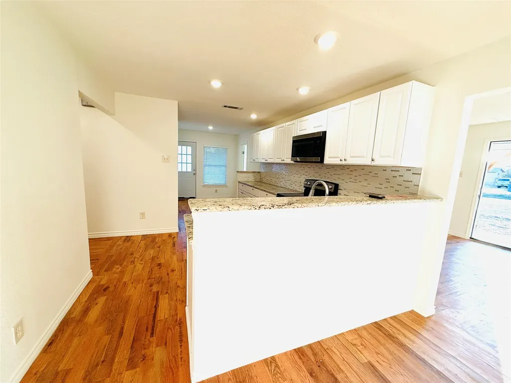 632 Peggs Street Desoto TX 75115