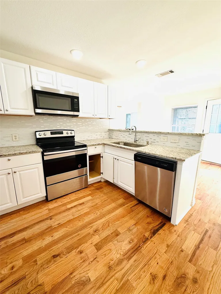 632 Peggs Street Desoto TX 75115