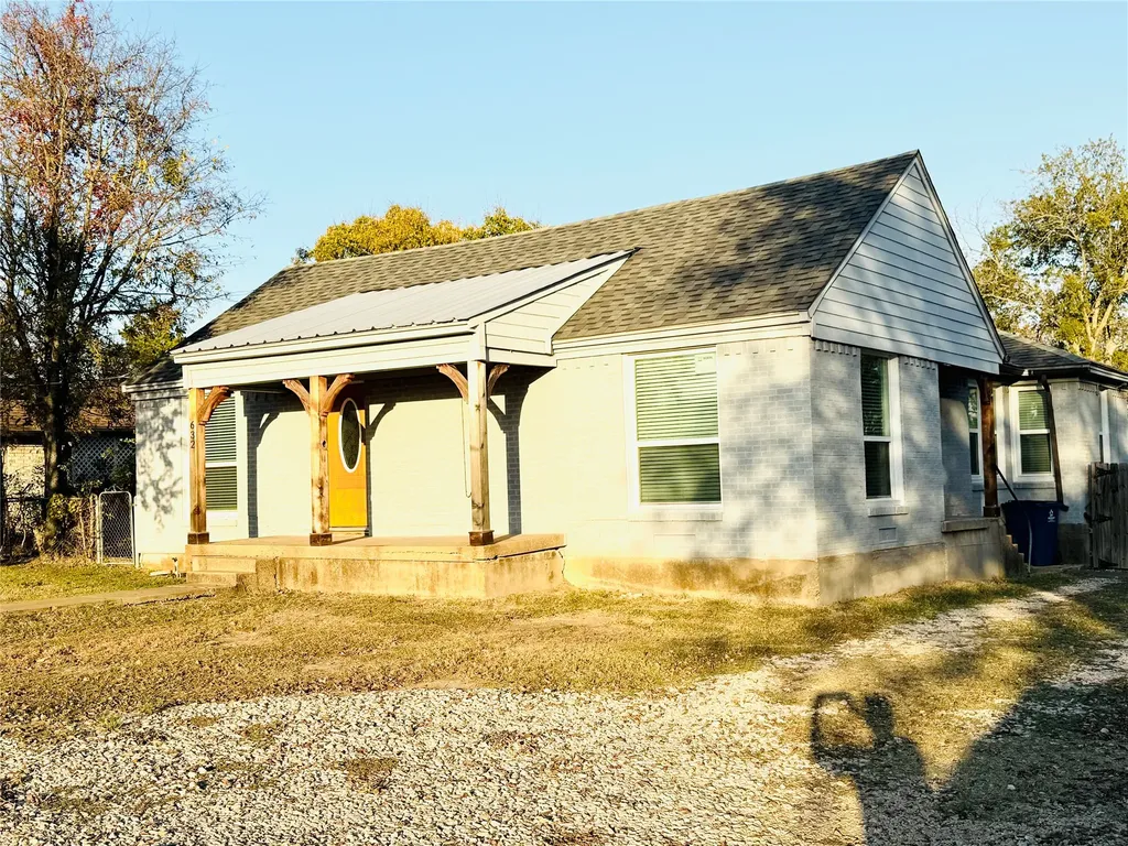 632 Peggs Street Desoto TX 75115