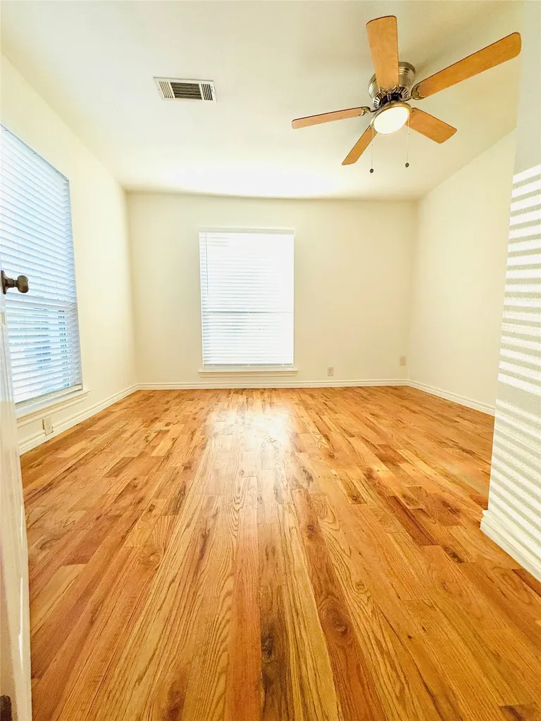 632 Peggs Street Desoto TX 75115