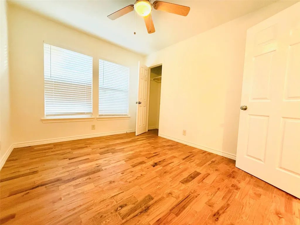 632 Peggs Street Desoto TX 75115