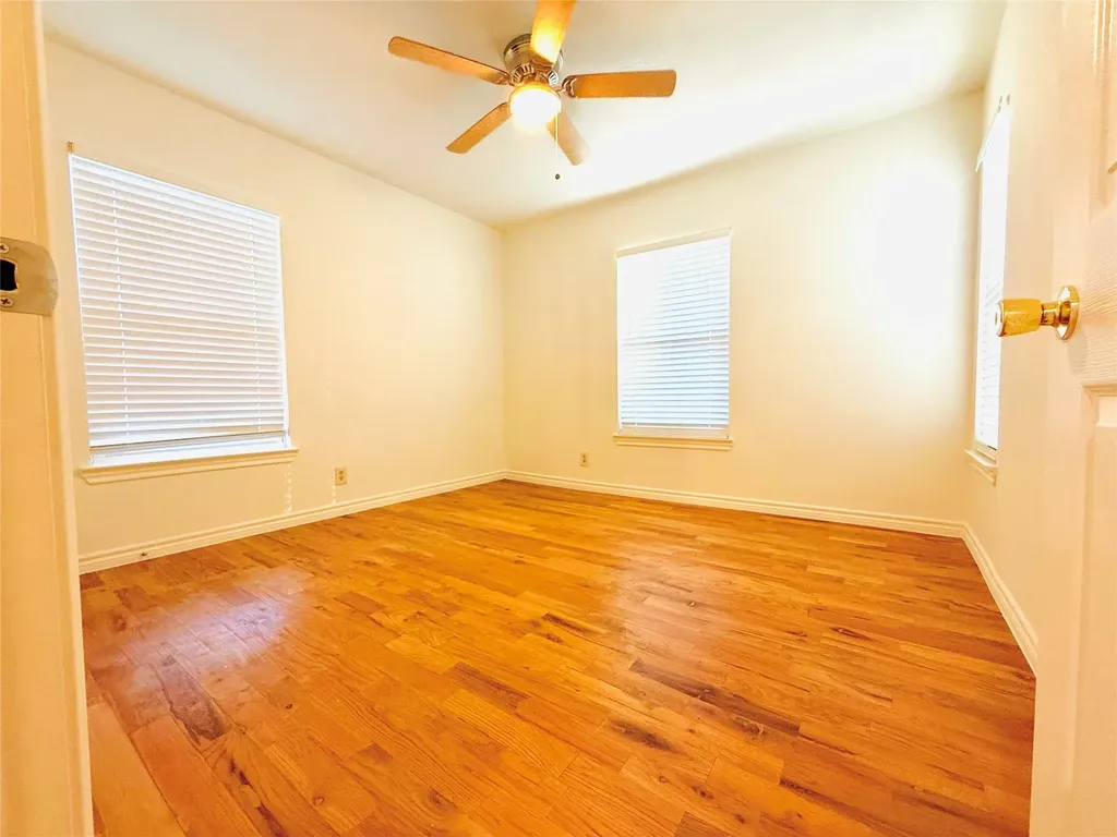 632 Peggs Street Desoto TX 75115