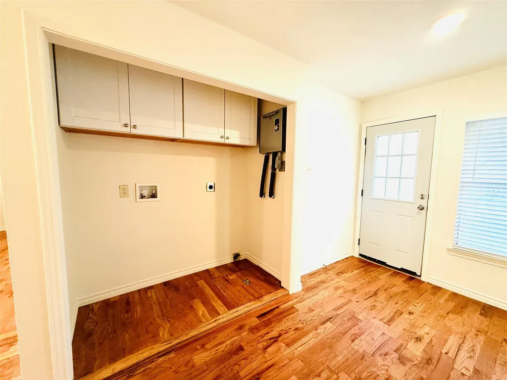 632 Peggs Street Desoto TX 75115