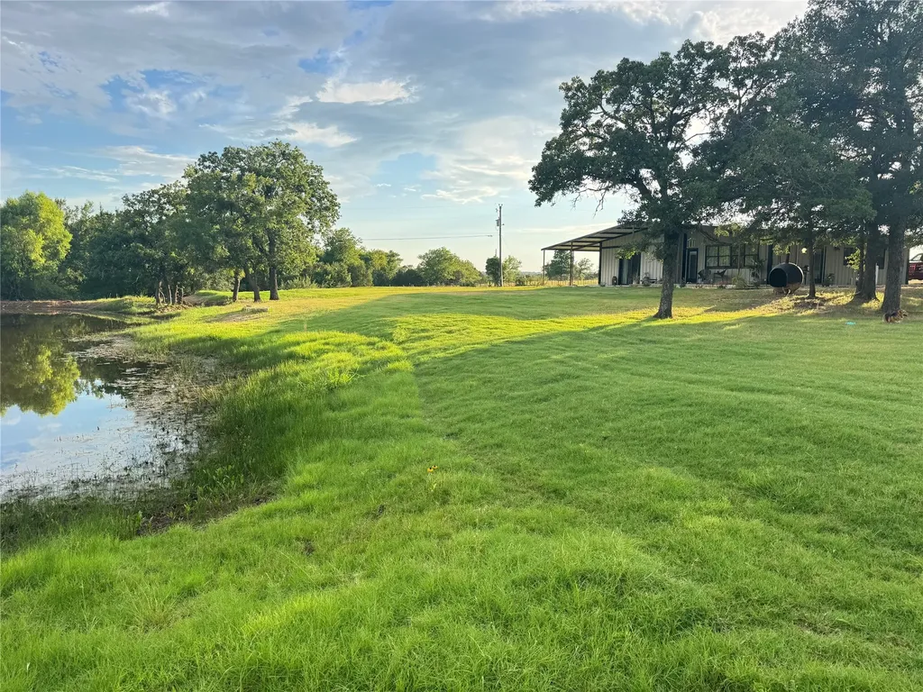 800 Private Road 1485 Hico TX 76457