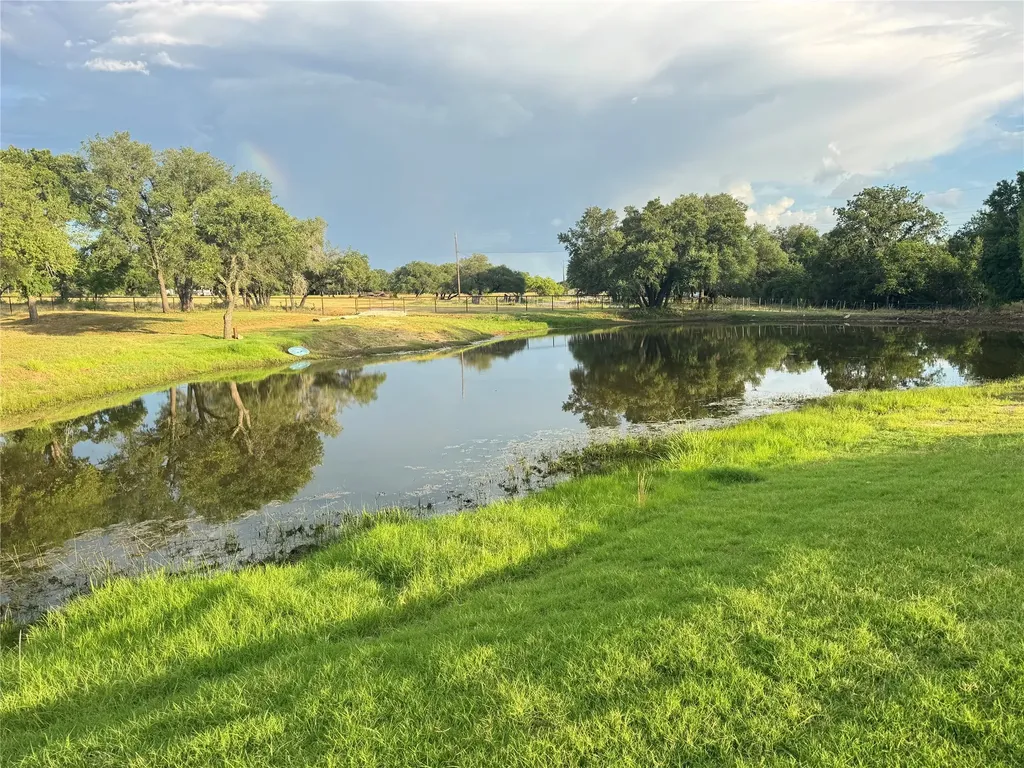 800 Private Road 1485 Hico TX 76457