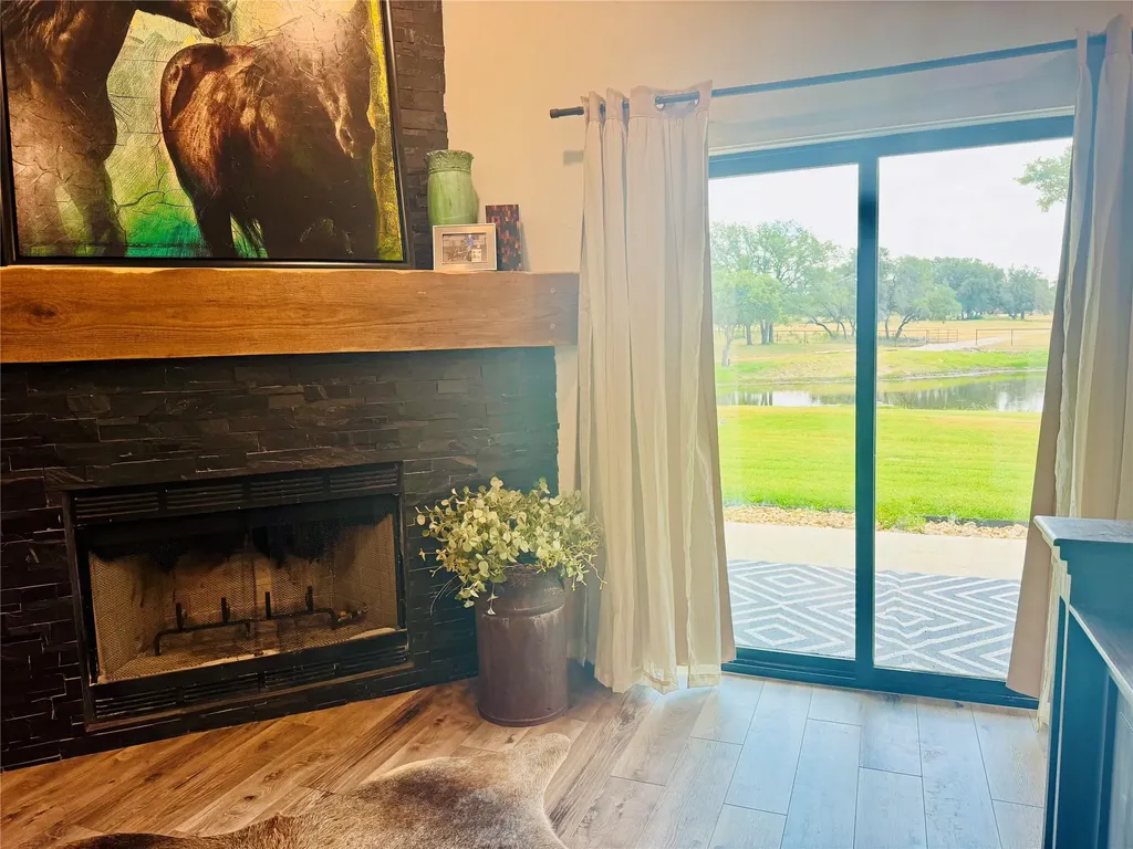 800 Private Road 1485 Hico TX 76457