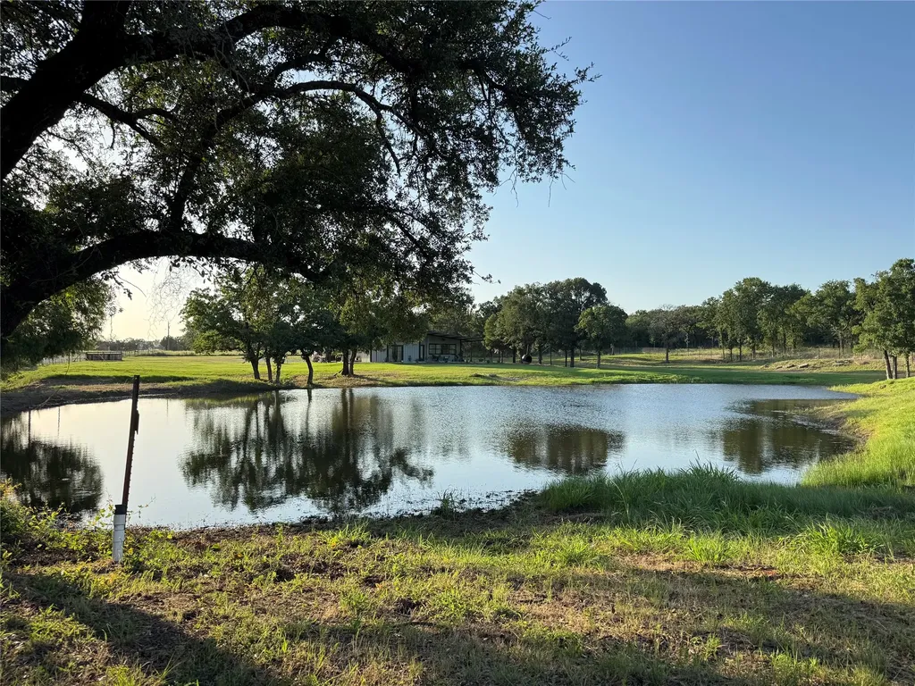 800 Private Road 1485 Hico TX 76457
