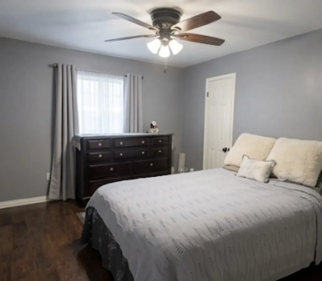 1642 Ash Street Grand Prairie TX 75050