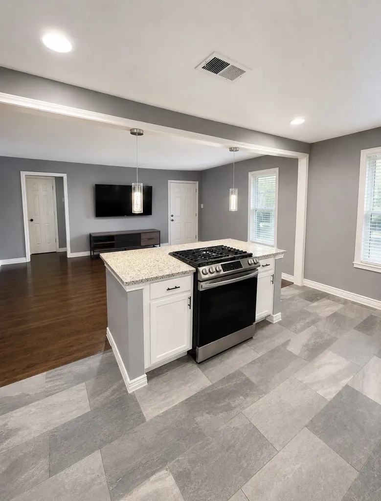 1642 Ash Street Grand Prairie TX 75050