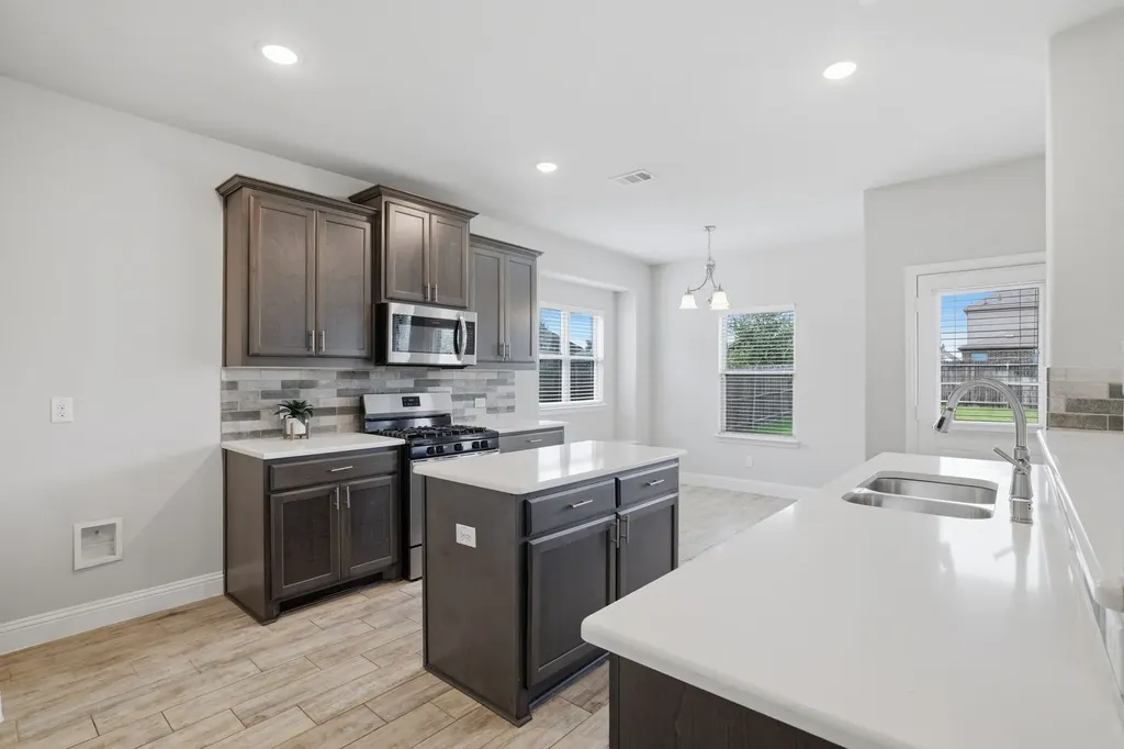 2911 Diamondback Drive Melissa TX 75454