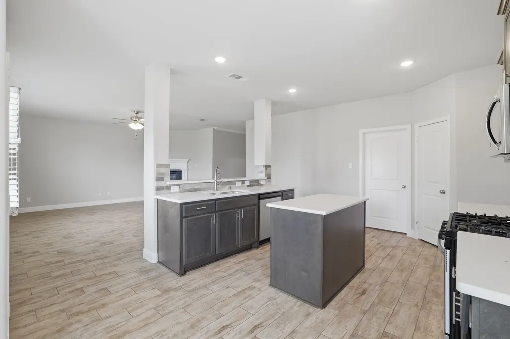 2911 Diamondback Drive Melissa TX 75454