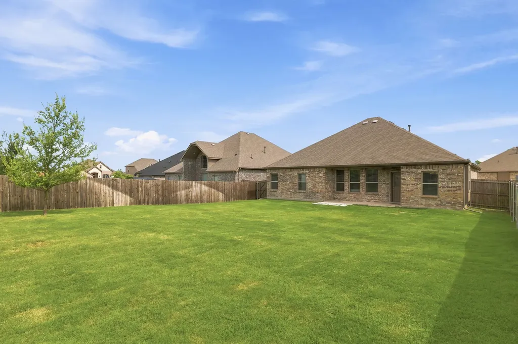 2911 Diamondback Drive Melissa TX 75454