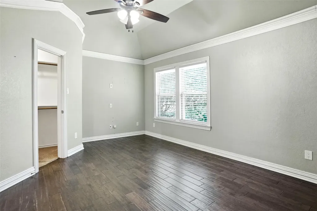 6813 Parkwood Drive North Richland Hills TX 76182