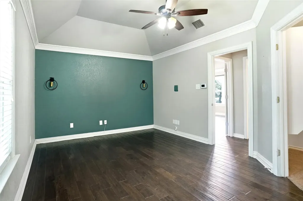 6813 Parkwood Drive North Richland Hills TX 76182