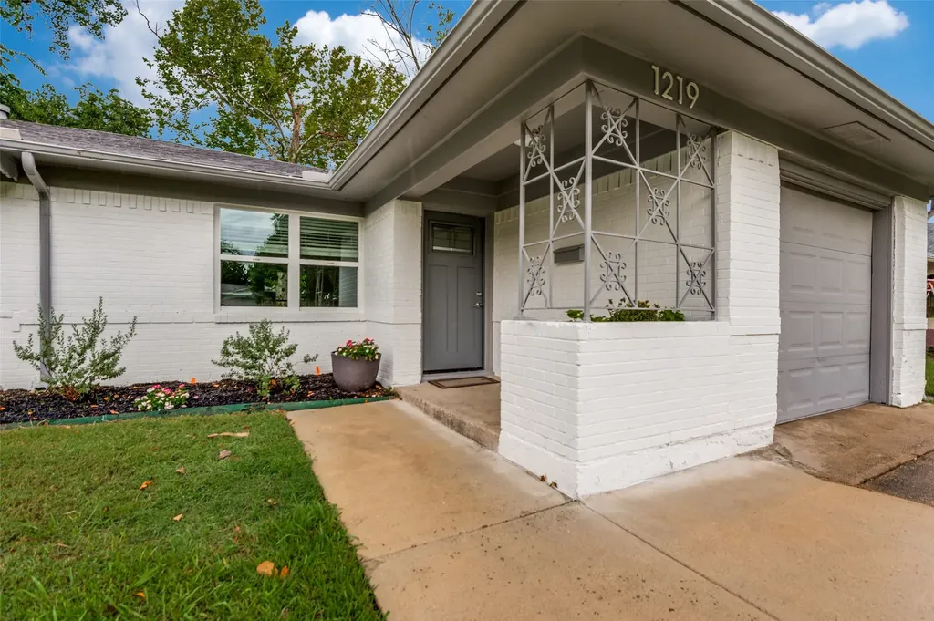 1219 Dearborn Drive Richardson TX 75080