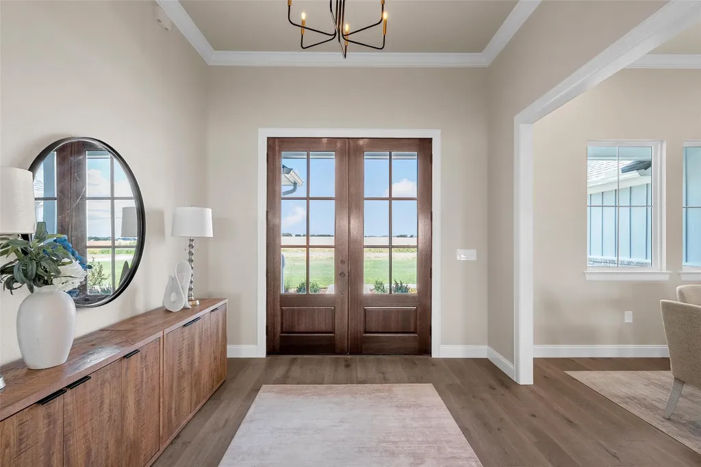 1025 Galaxy Woodway TX 76712