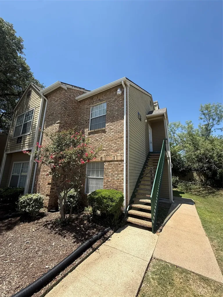 4103 Esters Road Irving TX 75038