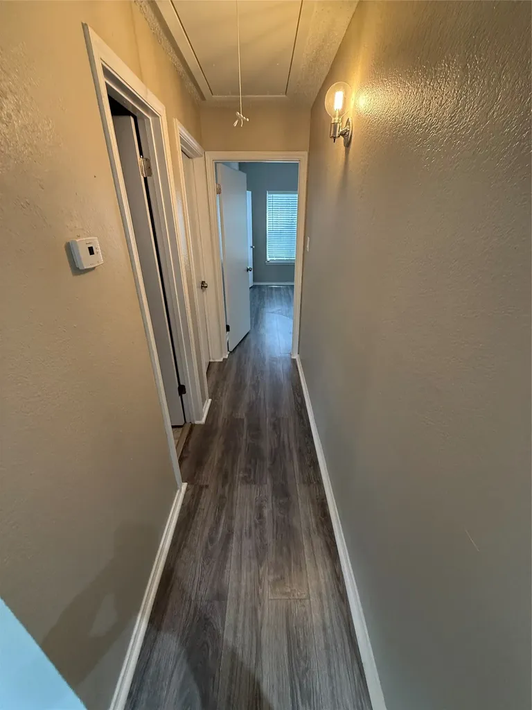 4103 Esters Road Irving TX 75038