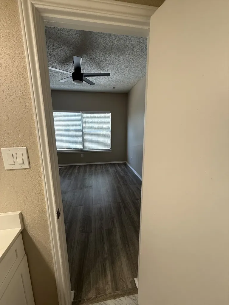 4103 Esters Road Irving TX 75038