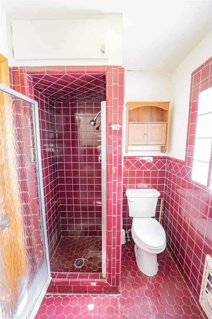 514 W Walker Street Breckenridge TX 76424