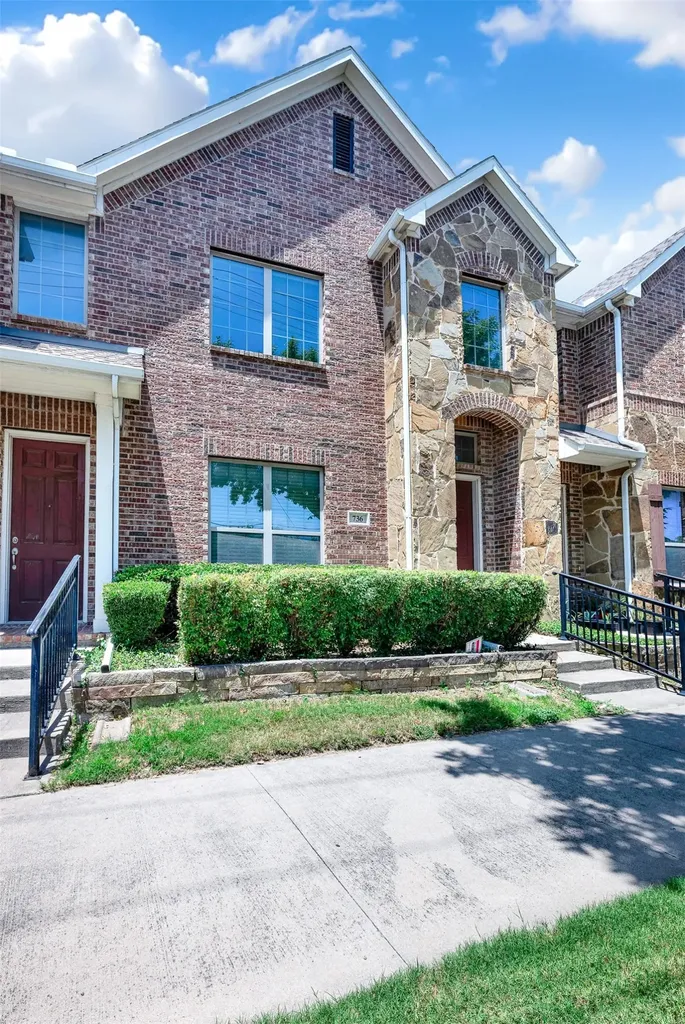 736 S Greenville Avenue Richardson TX 75081