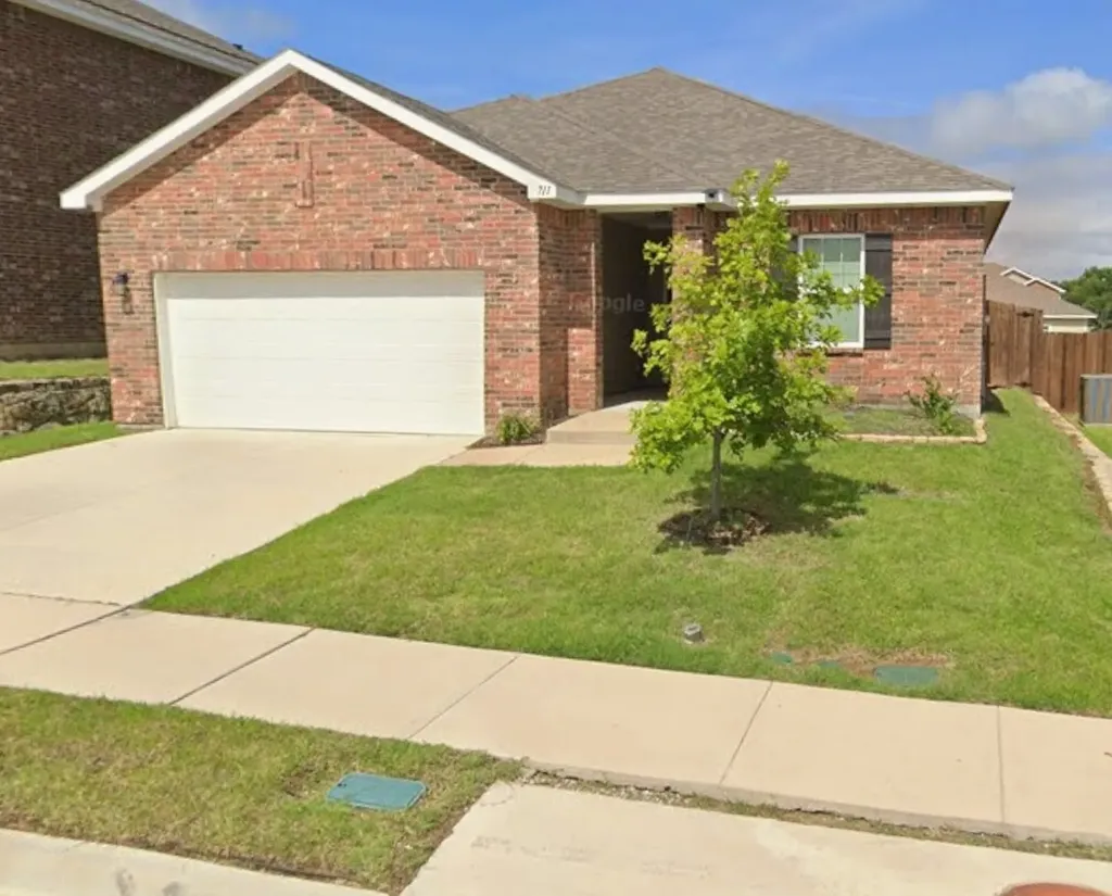 711 Camden Drive Lavon TX 75166