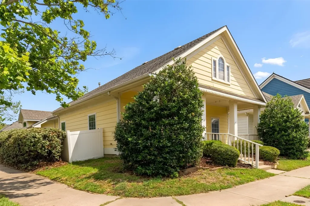 1605 Spanish Moss Way Savannah TX 76227