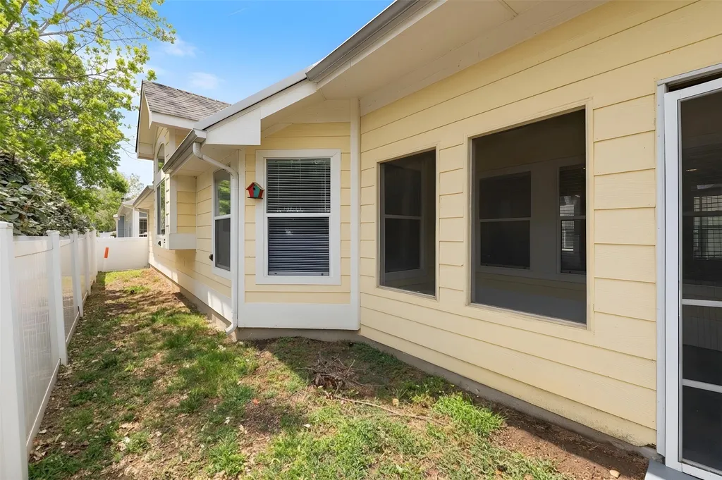 1605 Spanish Moss Way Savannah TX 76227